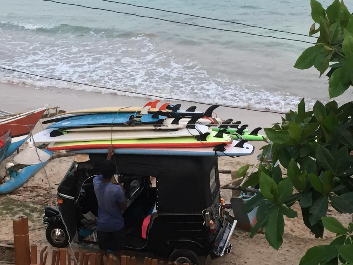 Sundance Surf Coconut Point Weligama Exterior foto